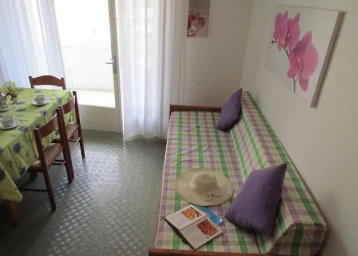 Near The And Thermal Area 비비오네